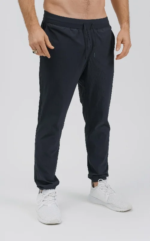 Endeavor Training Jogger - Black