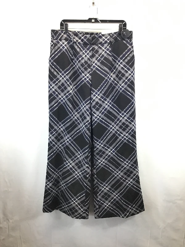 Pants Lounge By Cato In Plaid Pattern, Size: 16